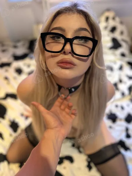 Полина, 22