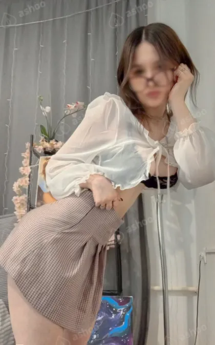 Даша, 18