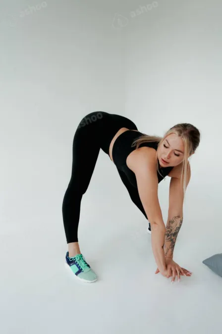 Даяна, 26